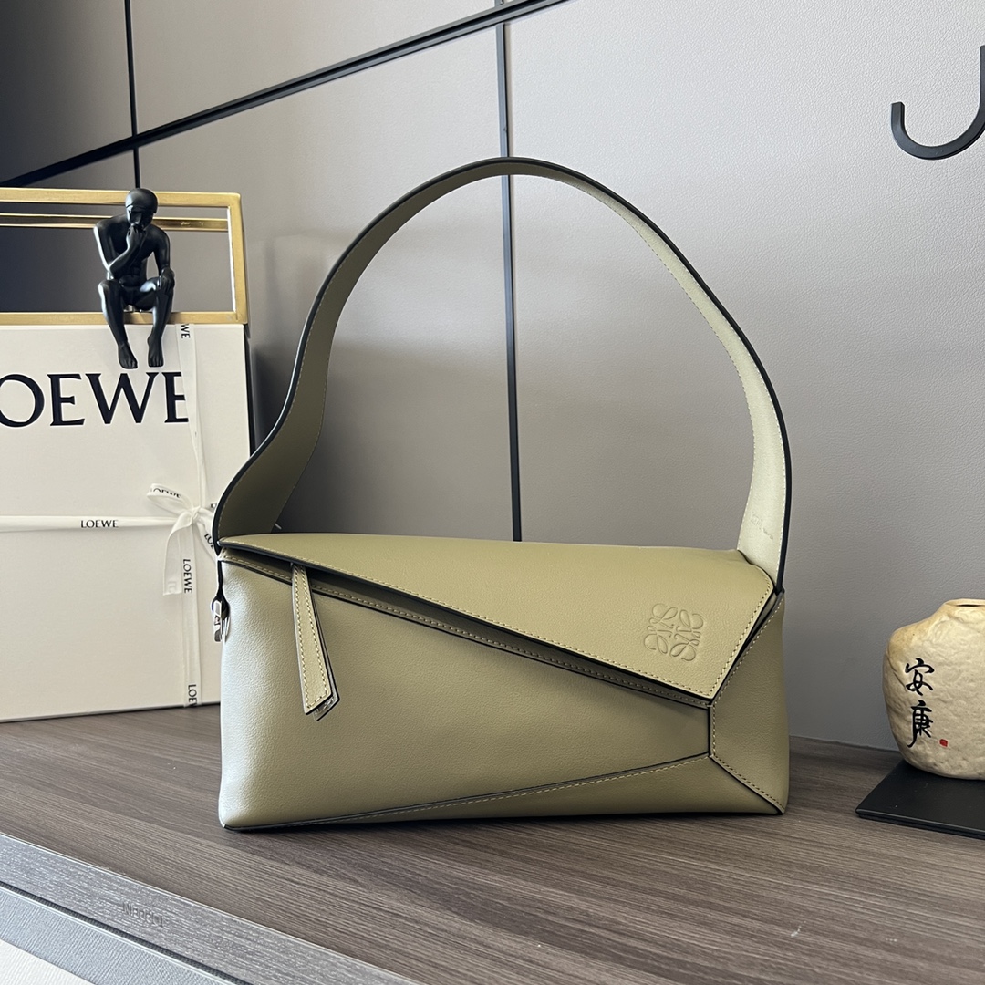 Loewe Puzzle Bags